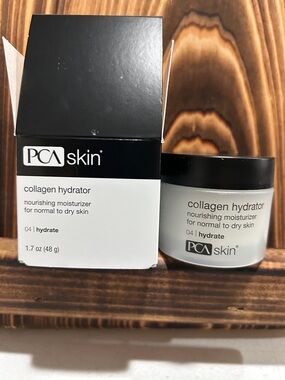 PCA Skin Collagen Hydrator Moisturizer - White